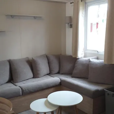 Mh 538 Equipe Et Confort 2ch 1sdb Dans 4 Etoiles Campsite Saint-Julien-en-Born