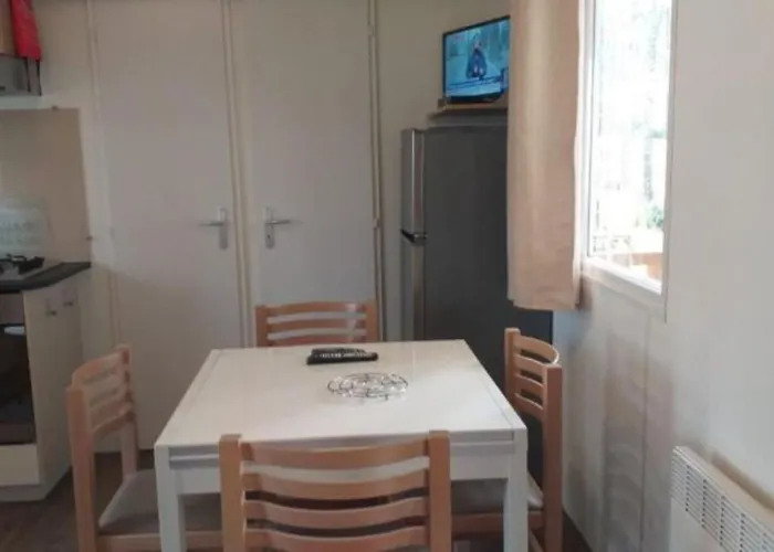 Mh 538 Equipe Et Confort 2ch 1sdb Dans 4 Etoiles *